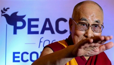 Tibetan spiritual leader the Dalai Lama speaks at a peace conference in Bangalore, India. (AP/Aijaz Rahi)