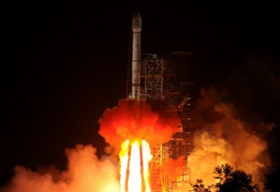 The Chang'e-3 rocket carrying the Jade Rabbit rover blasts off from the Xichang Satellite Launch Center in Sichuan province, Dec. 2, 2013.